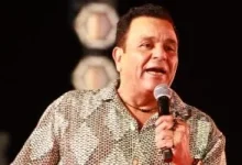 صورة محمد فؤاد يبدع بأروع أغانيه في حفله بالساحل الشمالي.. صور