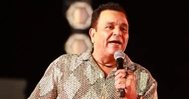 صورة محمد فؤاد يبدع بأروع أغانيه في حفله بالساحل الشمالي.. صور