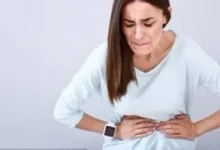 صورة العلاقة بين صحة القلب وحالة الأمعاء.. 6 علامات خطر و7 نصائح