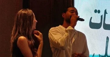 صورة أحمد باتشان ونسرين طافش يغنيان إلى جانب جنات في حفل إطلاق ألبومها