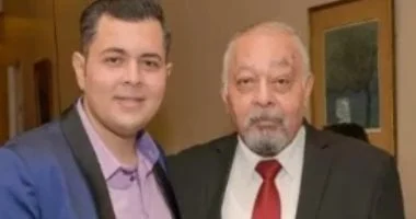 صورة سامي مغاوري يتحدث عن تطورات الحالة الصحية لابنه: تشهد تحسناً تدريجياً