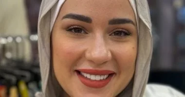صورة أسما شريف منير تضع الحجاب وتعلق: اختيار من القلب