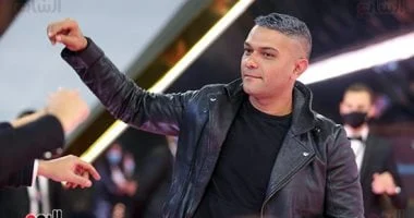 صورة آسر ياسين ينهى “إن غاب القط” ويترقب “وتر واحد” و”فرقة الموت” مع أحمد عز
