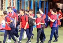 صورة انتهت الإجازة.. كيف تهيئين ابنك نفسياً لشهور الدراسة والمذاكرة