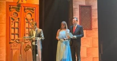 صورة وزير الثقافة ووزير الشباب والرياضة يفتتحان المرحلة السادسة لمشروع المواجهة والتجوال