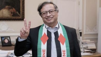 صورة رئيس كولومبيا يوجه رسالة “تضامن” إلى أسطول الصمود المتجه إلى غزة